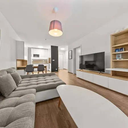 Ac 2 Apartment, Old City, Blumentalska * Μπρατισλάβα