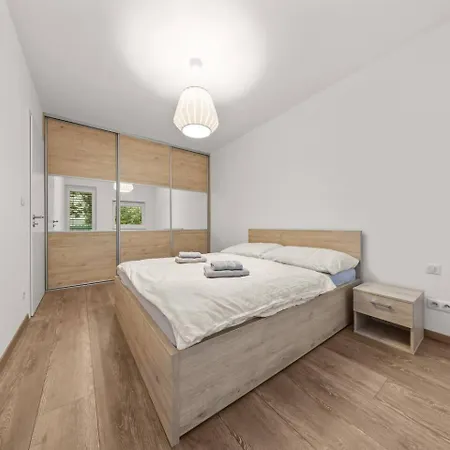 Ac 2 Apartment, Old City, Blumentalska Appartement *