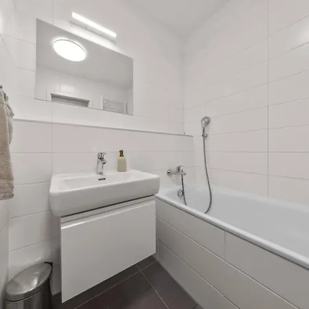 Ac 2 Apartment, Old City, Blumentalska